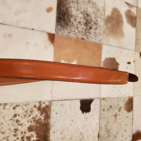 Allen Edmonds Burnished Calf Brown Leather Belt Brass Colored Buckle Size 38 - Picture 8 of 8